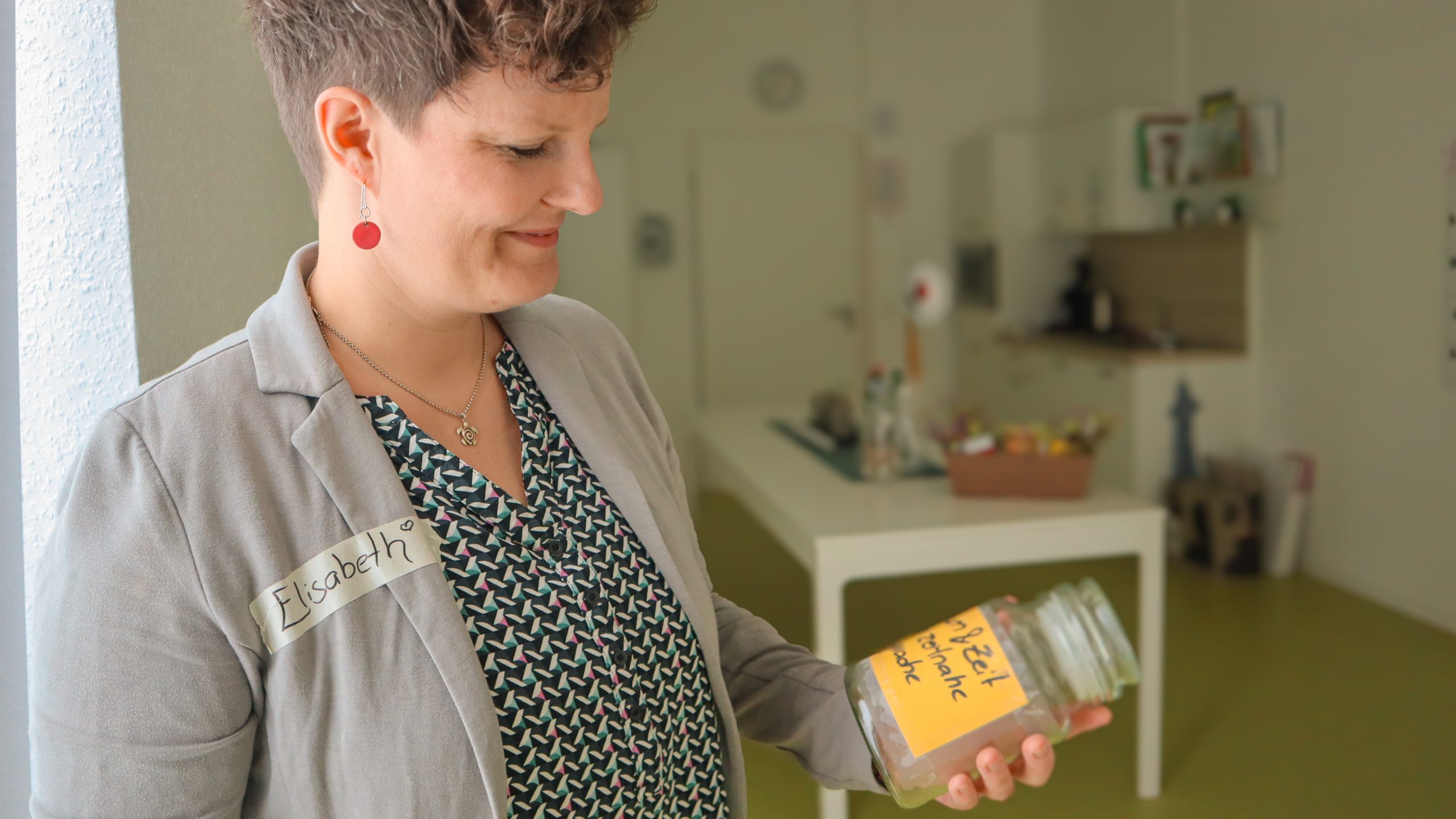 Elisabeth Rheinberg 08-25 Elisabeth und ihre Lösungen